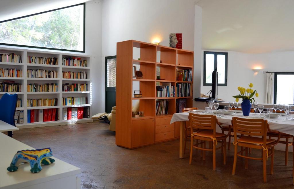 Villa La Roca - A Fusion Of Modern And Typical Andalucian Architecture Montecorto Ruang foto